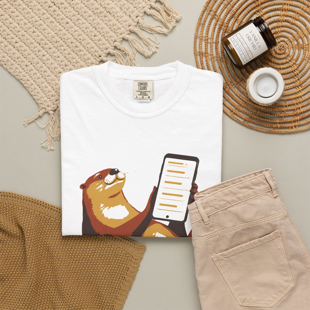 Group Chat Shirt - The Otter Who Never Reads the Messages Tee