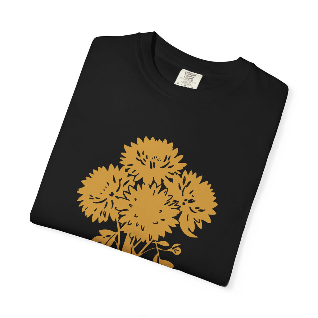 Garden Enthusiast Fall Shirt - Mum Season Tee