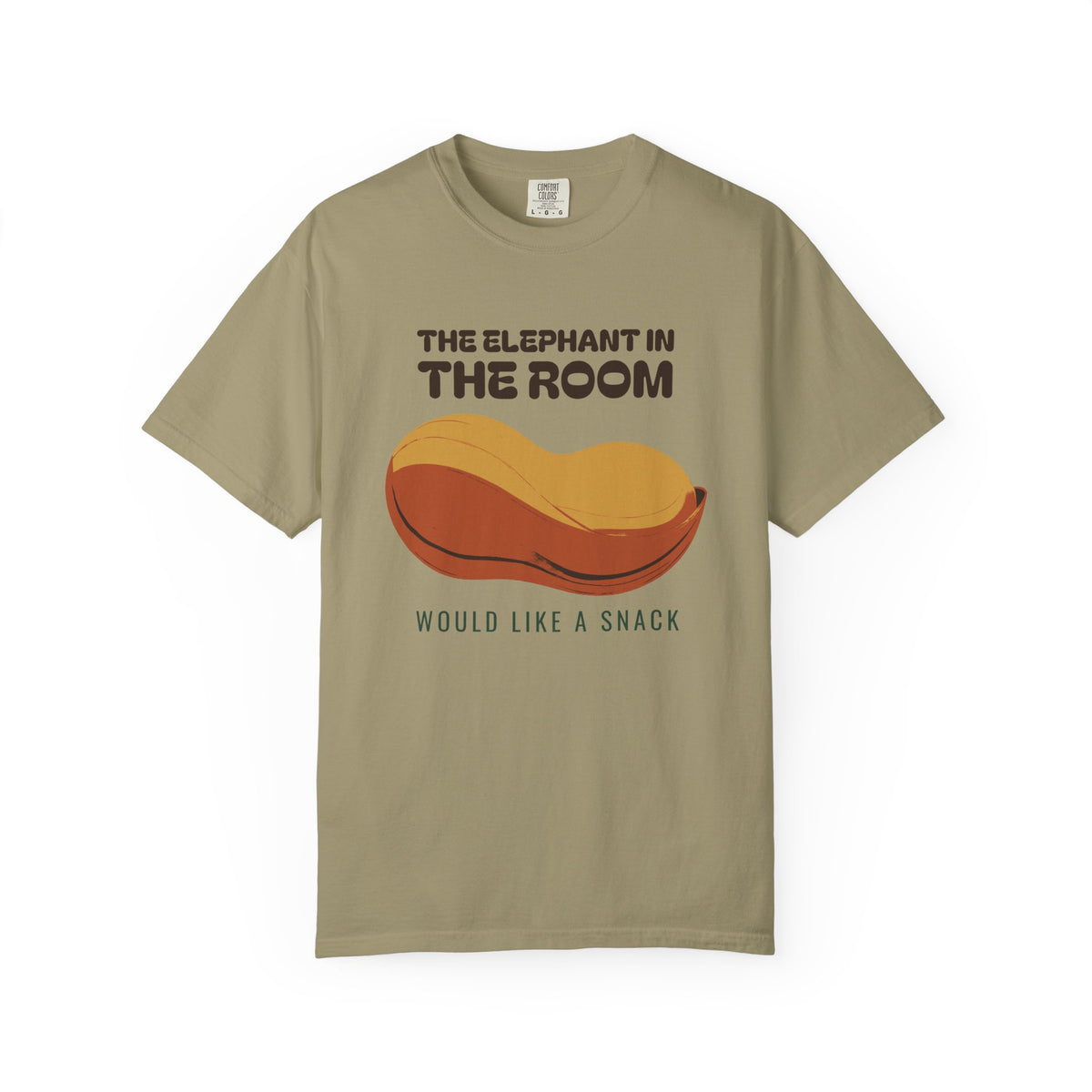 Animal Pun Fan Shirt - The Elephant in the Room Would Like a Snack Tee