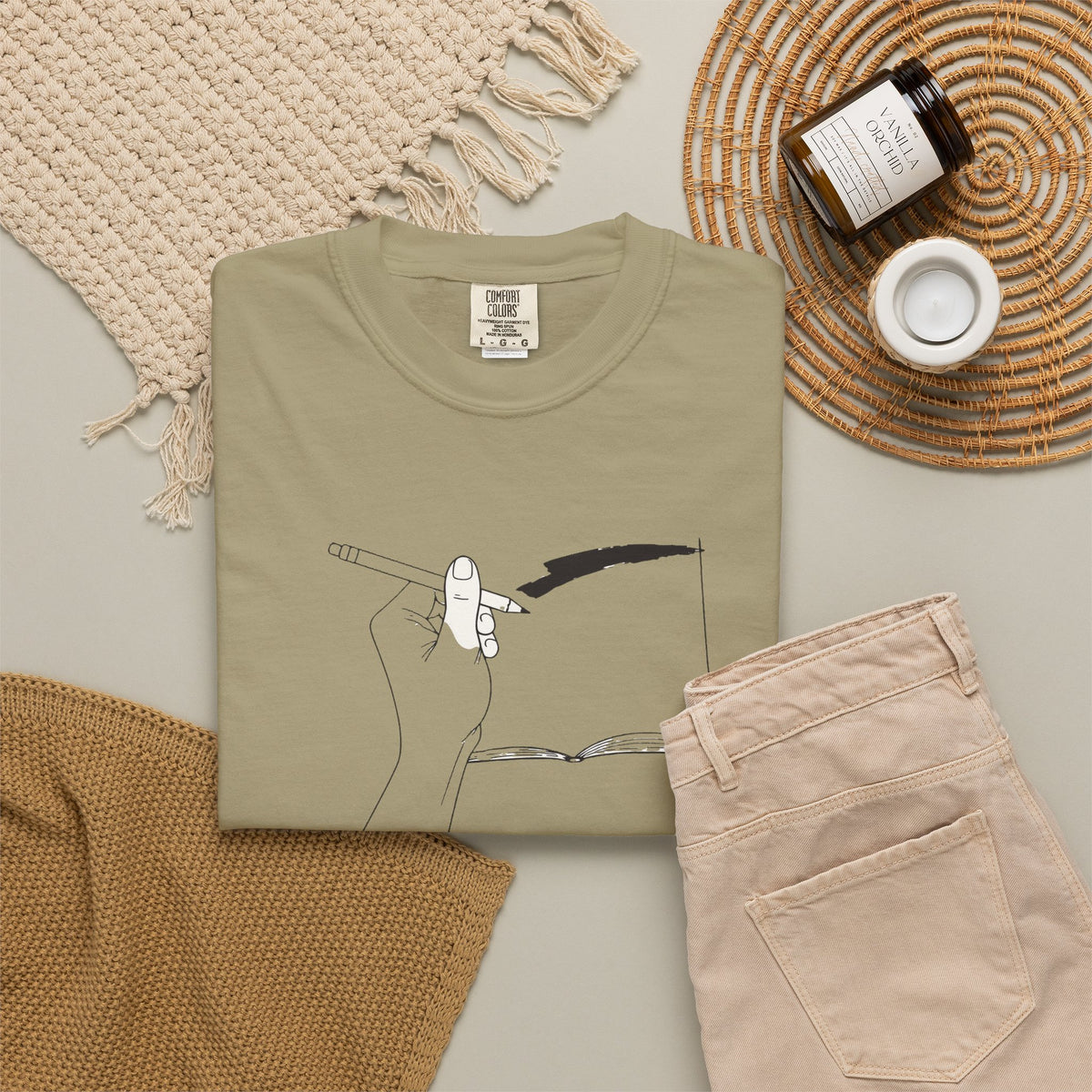 Left Handed Gift Shirt - I Smudge Everything I Write It's a Gift