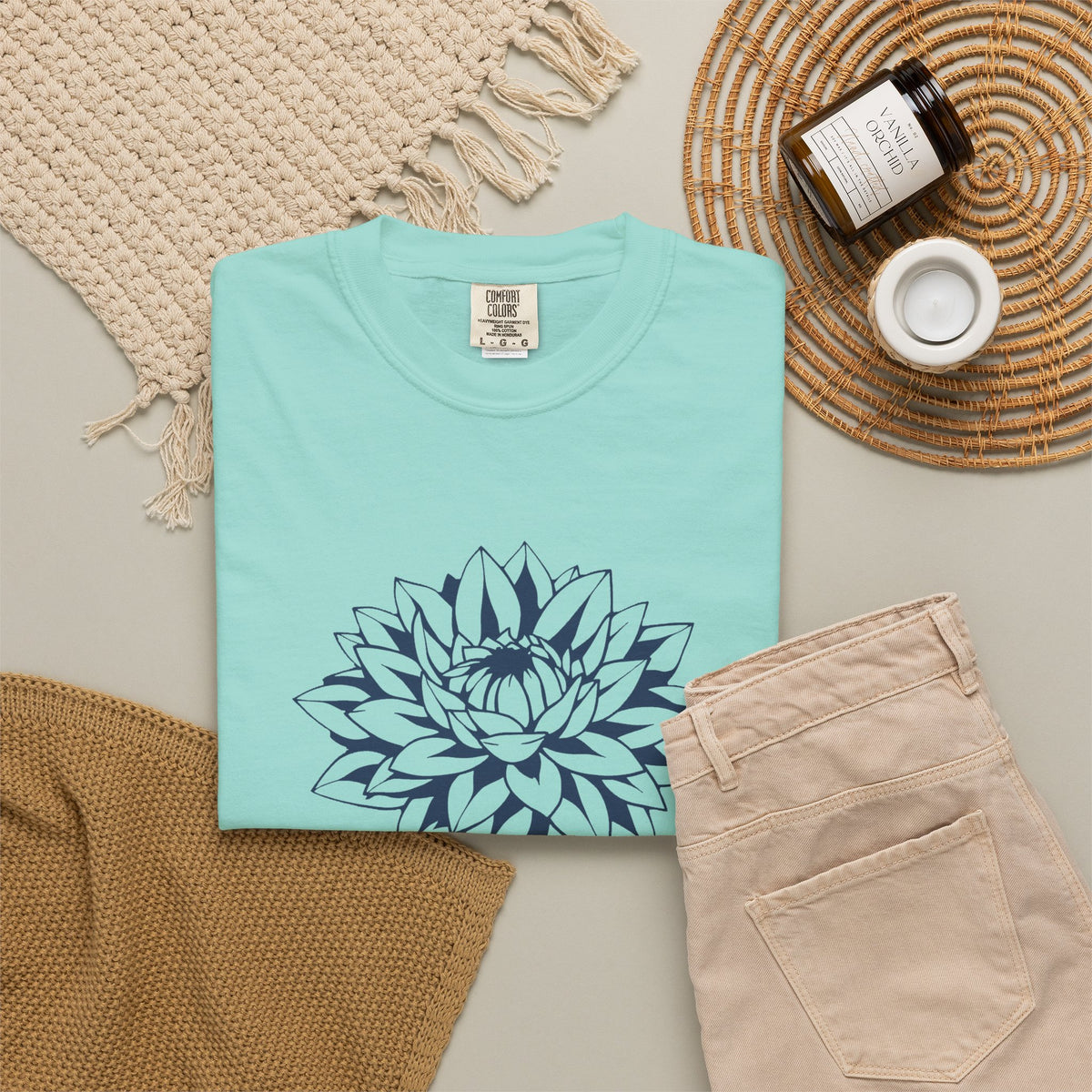 Dahlia Flower Gift Shirt - Dahlia Bloom Tee