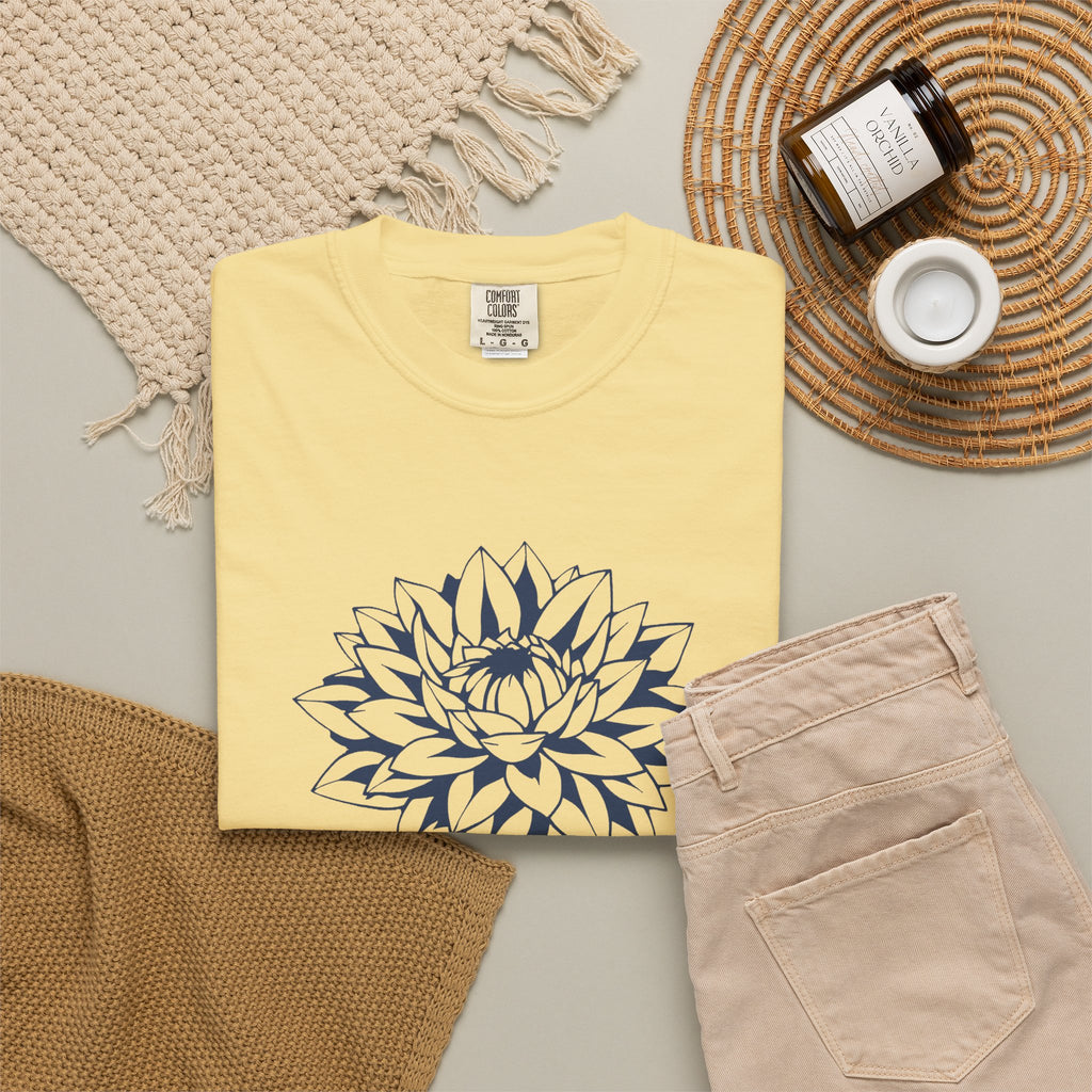 Dahlia Flower Gift Shirt - Dahlia Bloom Tee