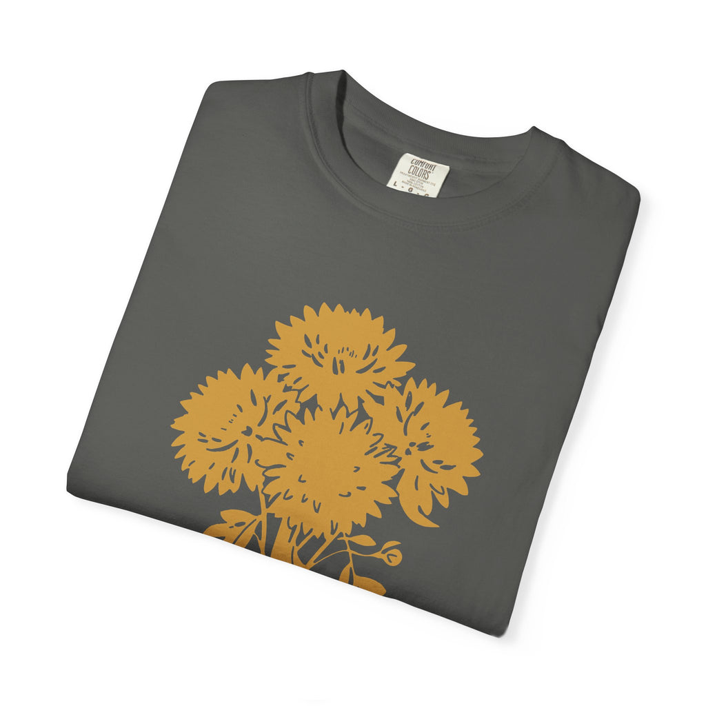 Garden Enthusiast Fall Shirt - Mum Season Tee