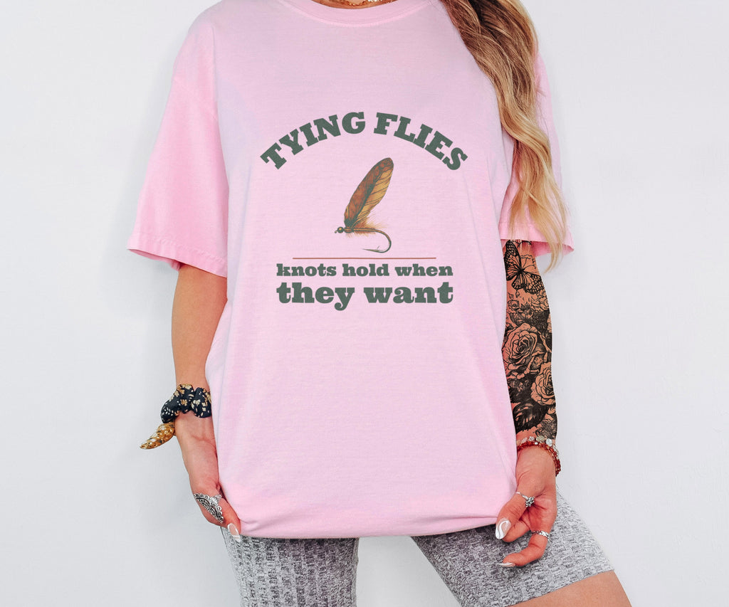 Fly Fishing Shirt Tying Flies Knots Hold When They Want Men's Tee - photo 4