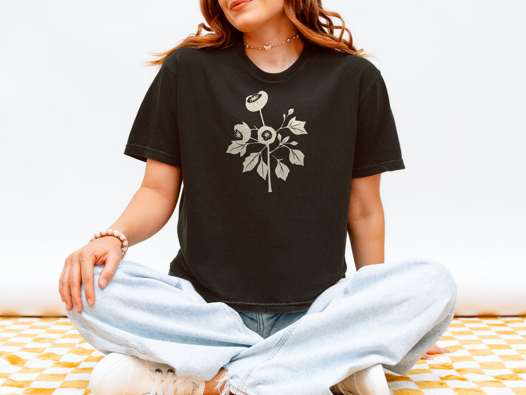 Women's Boxy Botanical Illustration Christmas Shirt - Mistletoe Tee - photo 1